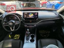 نيسان ألتيما